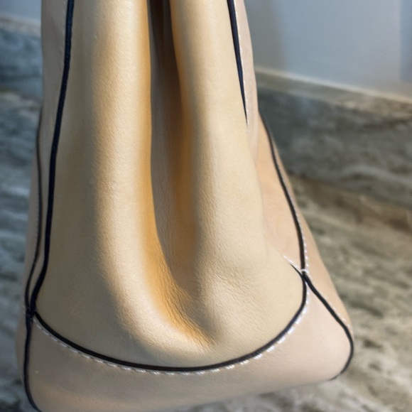 Vintage Coach Madeline Blond/Camel Turn lock Shoulder Bag Leather Tote Bag - Picture 9 of 12